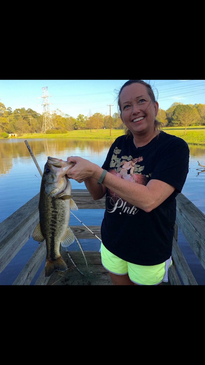 juliewoo10's tweet image. Throwback to #springbreak16. Wishing I was fishing!