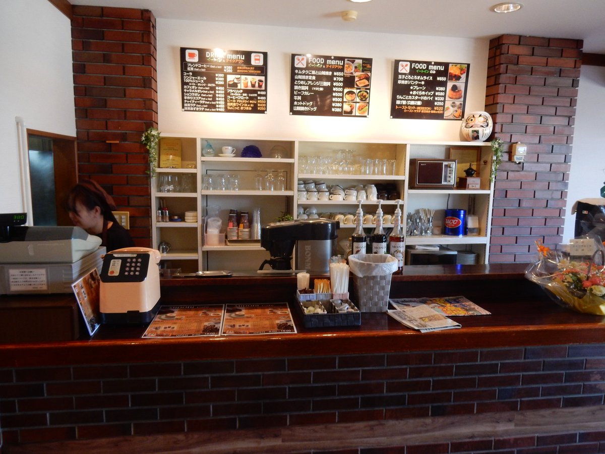 tsumura6130's tweet photo. #信州塩尻 #MIDORIcafe #塩尻駅 

新装開店した塩尻駅階段にあるMIDORI cafe https://t.co/b1bI9EjFQ5
