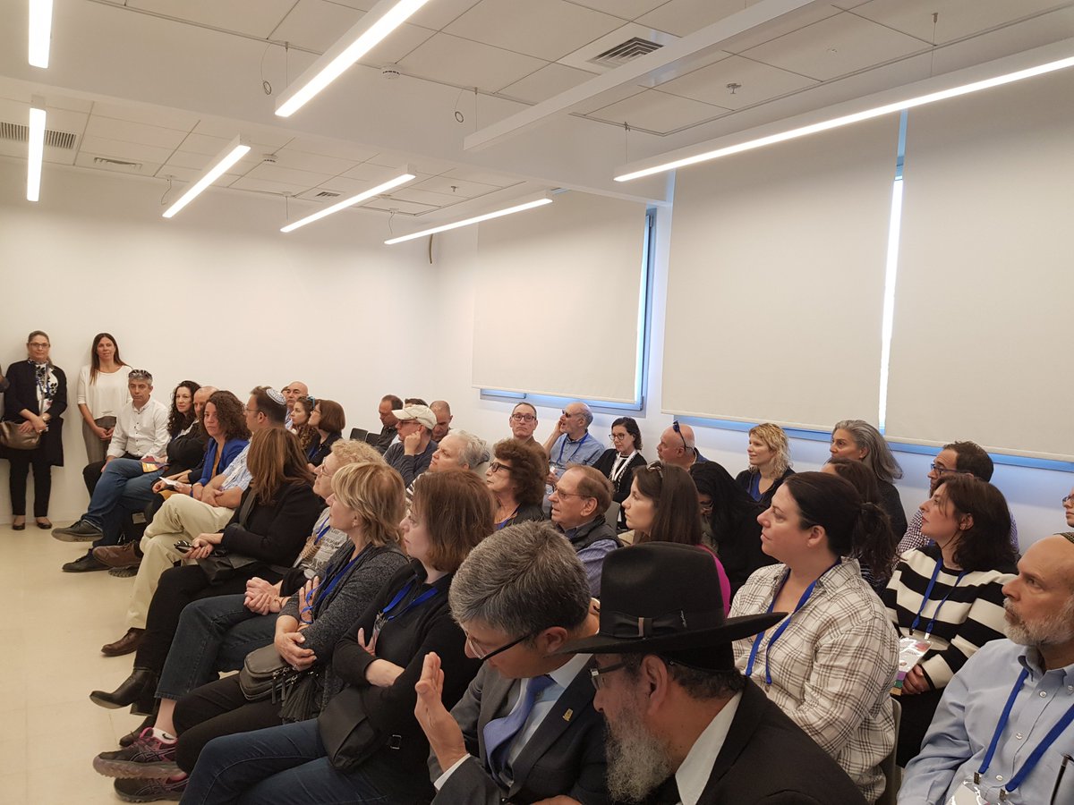 Appleseeds Academy tweet media