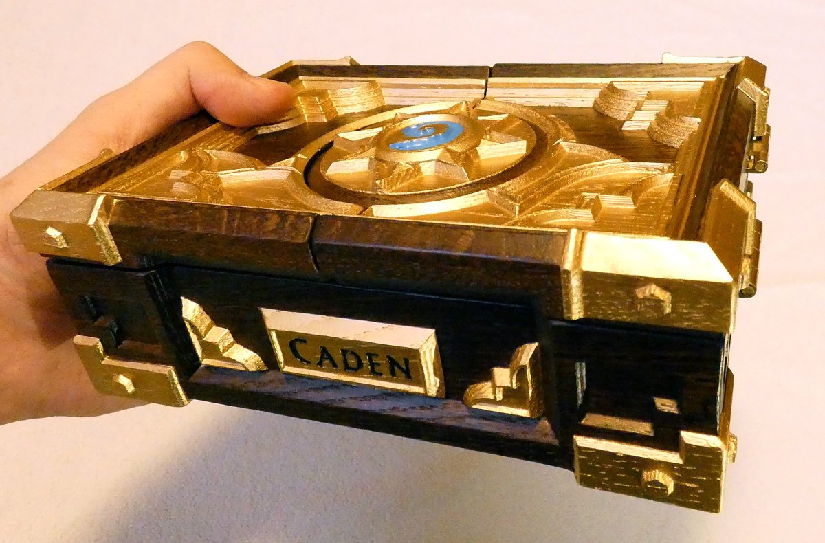 villain78's tweet photo. https://t.co/bIXAwBxrZS Custom Hearthstone box #hearthstone #hearthstonebox #Witchwood #wood #wooden #woodenbox #box #replica #handmase #oakwood #carvedbox #woodcarving #woodwork #gift #birthday #etsy @etsy #buyonline #worldwide #shipping #jewelrybox #warcraft https://t.co/OievvlxQ0d