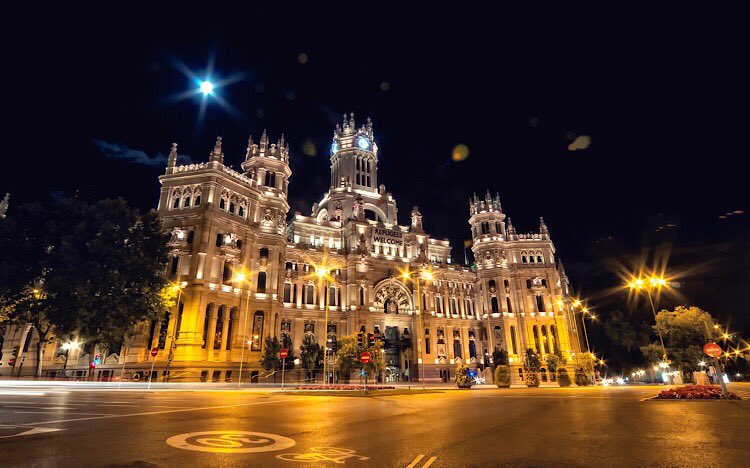 Felicidades, #PalacioDeCibeles en tu 99 cumpleaños 🎂 
#PalaciosYOtamendi #Arquitectura #Patrimonio #Madrid
@MADRID @centrocentro @ManuelRevilla57 @SecretosdeMadri @TurismoMadrid @Visita_Madrid @CulturaCMadrid @Madrid_Cultura @RJBOTANICO @memoriademadrid