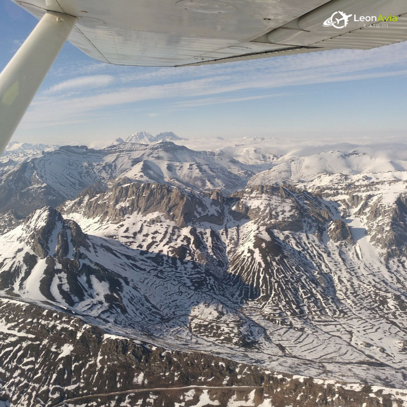 Esquinas_Leon's tweet photo. "@leonaviaATO: Mirar que imágenes más bonitas sacó nuestro piloto David sobrevolando la zona de La Robla y el Embalse de Barrios de Luna.
Y es que, algo bueno nos tenía que dejar este temporal, ¿no crees? ➤https://t.co/XiKeSmEGSx
#Leonavia #Leonesp https://t.co/ABRN9WdxHD"