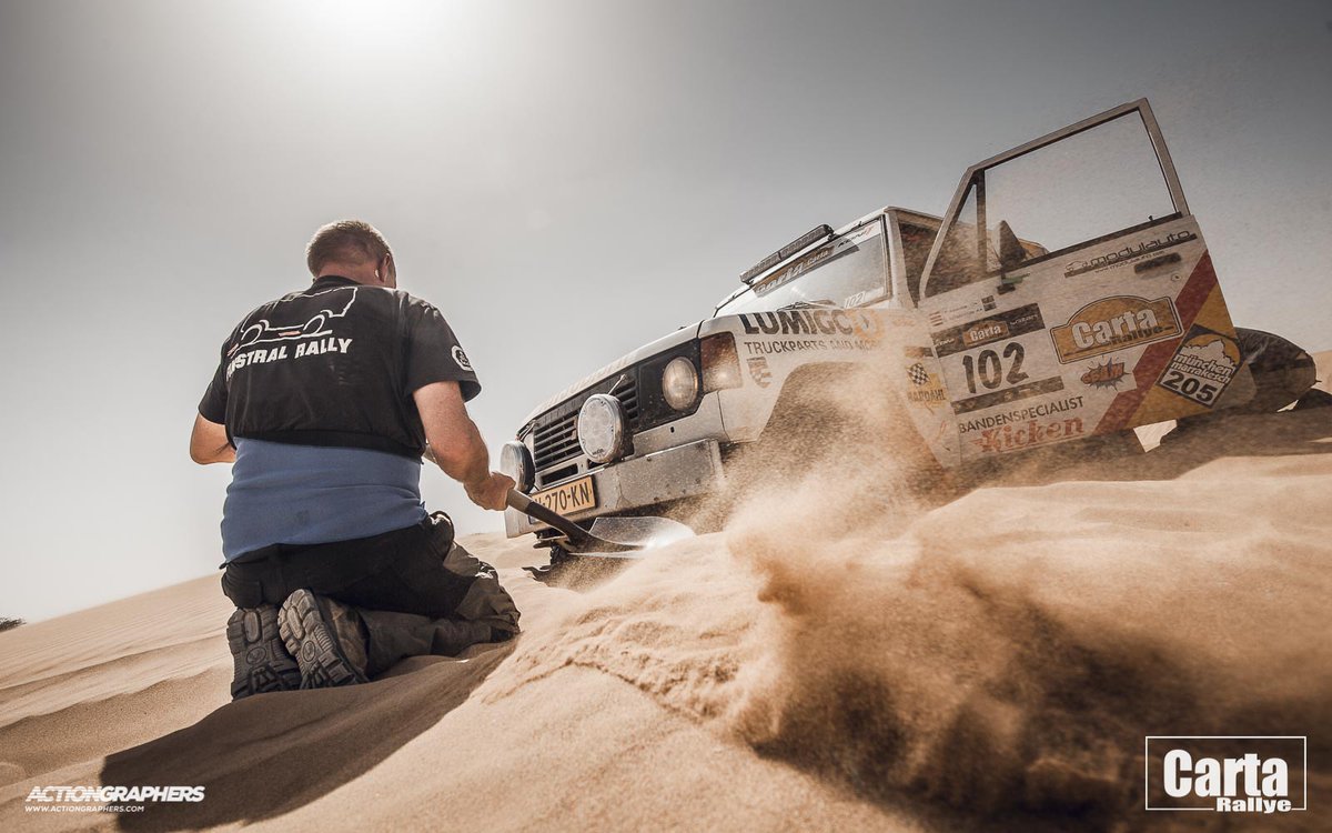 CartaRallye's tweet photo. The show is worth the effort !😂🌴🐪

📷@actiongraphers 

#cartarallye #cartarallye2018 #feeltheadrenaline #offroad #sandrace #ride #Motorsport #Motorsports #racing #challenge #adventure #4x4 #trucks #SSV #Desert #competitors https://t.co/2j1hZWflOo