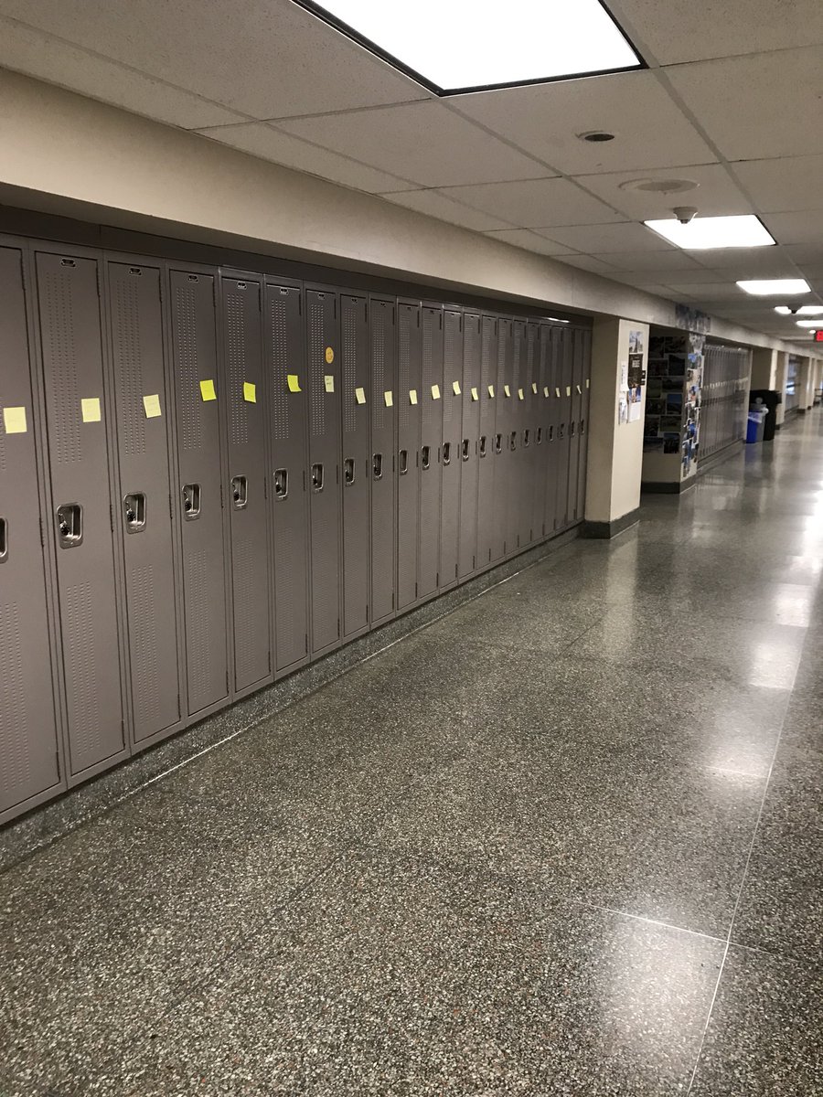 BC_jsmith's tweet photo. Senior class student council spread positive messages to all students today. Great job! https://t.co/0CfmbvTdvW