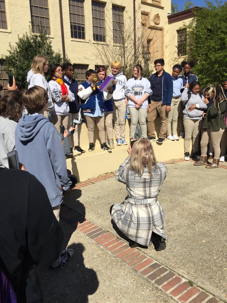 Murphy High students honor victims who lost their lives in Florida