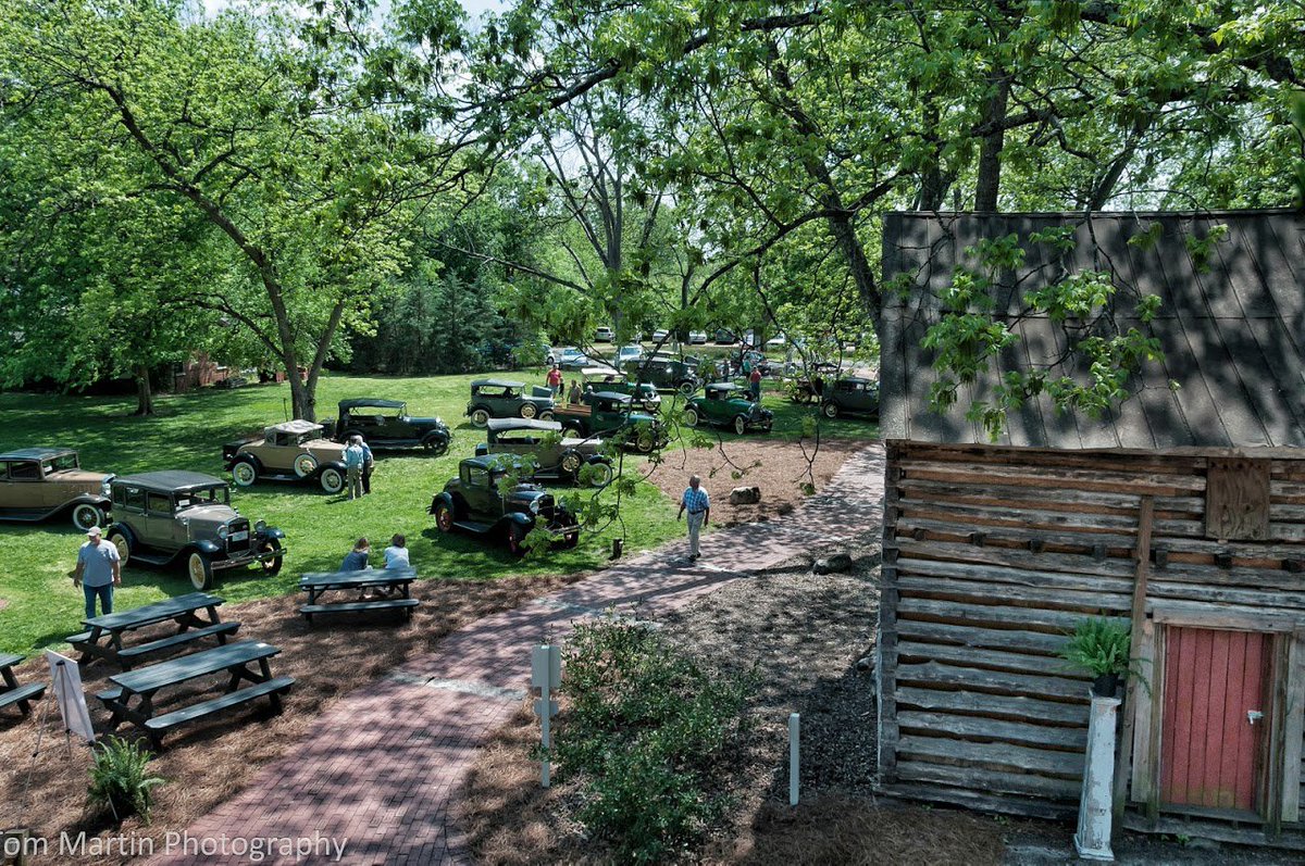HistoricRH's tweet photo. Historic Rock Hill Antique Car Show at the historic White Home, April 21st,  2-6pm! See #antiquecars (1950s &amp; older) as well as 4 rare Anderson Motor Company cars! #visityorkcounty #rockhillsc #onlyinoldtown #thingstodo #comeseeme2018 https://t.co/EVH0HTloBZ