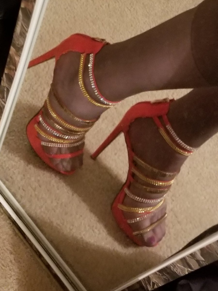 Content from feetnheels84