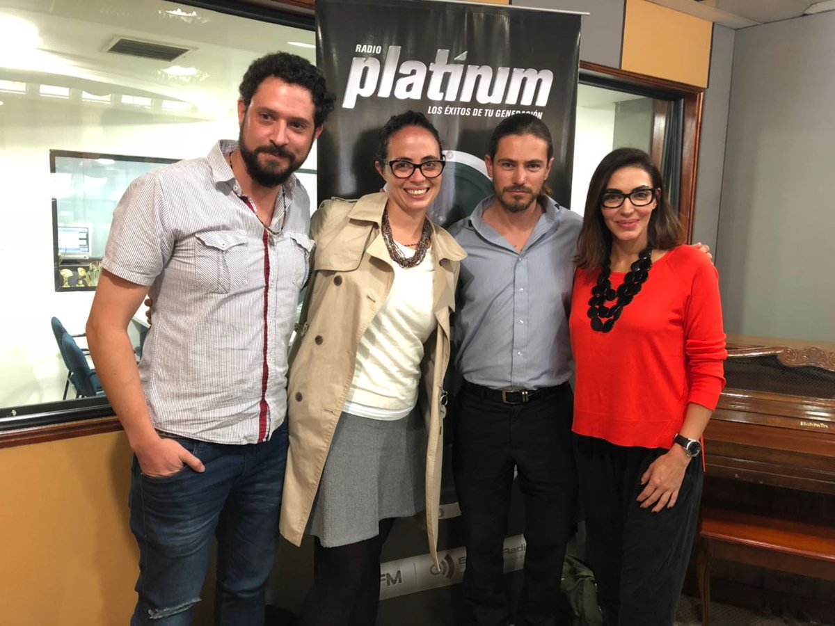 EcuadorMAE's tweet photo. [FINALIZA] Entrevista a @SSDNOIR, Director Nacional de Biodiversidad, quien dialogó sobre la Campaña Alto el tráfico ilegal de animales silvestres es un delito por @radioplatinumec. #AmbienteInforma https://t.co/eWhJ9ycoTl