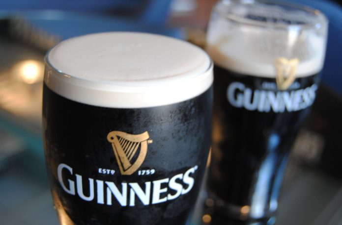 Here's your guide to #StPatricksDay 2018 in Kingston! Free booze, Six Nations, and cheap drinks! bit.ly/2Hzd3mk