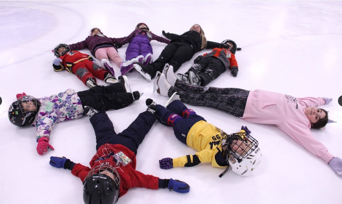 WHCASkate's tweet photo. @HillhurstSunny Our Spring #LearntoSkate registration is now open! Check out our programs online https://t.co/tIJrlByOQH https://t.co/3JpZb6tzVT