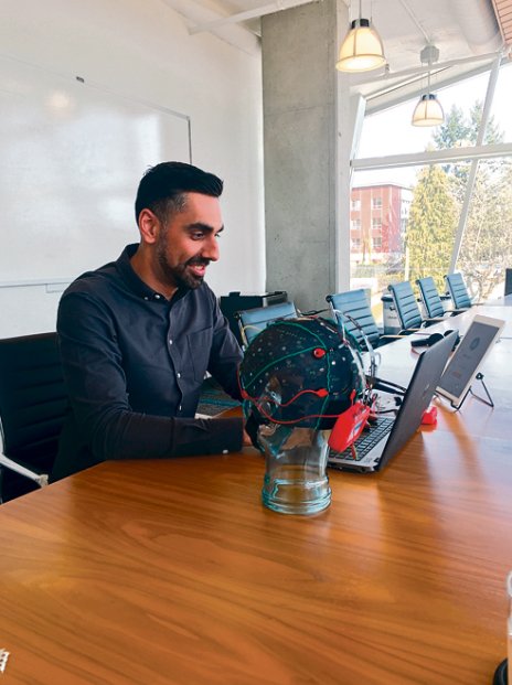 healthtechdist's tweet photo. For #BrainAwarenessWeek today (Wednesday March 14), we will be diving into “The World of Brain Science” with talks from world-renowned neuroscientists. 🔭More information: https://t.co/yBnCzCX2d0 **Events are free and open to the public** https://t.co/JfuP95bHpc