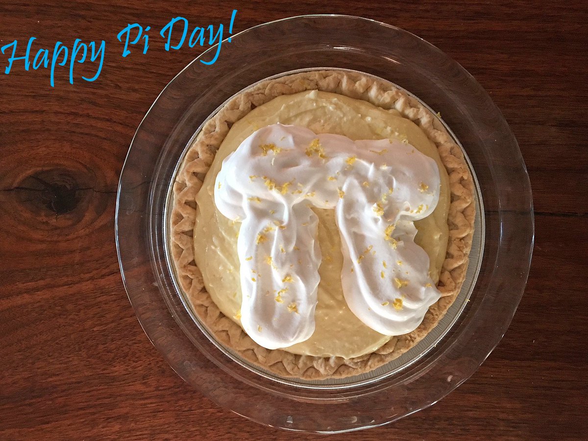 Happy #PiDay! We know what pie we will be celebrating with! This delicious pie Lillian, our Biomechanics expert made for the office! ponderosa-assoc.com/team/lillian-c…