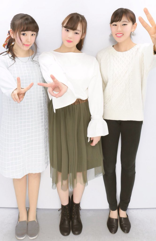 sakigun2136's tweet photo. かわいい妹さん達☺💕 https://t.co/pltgpImZZr