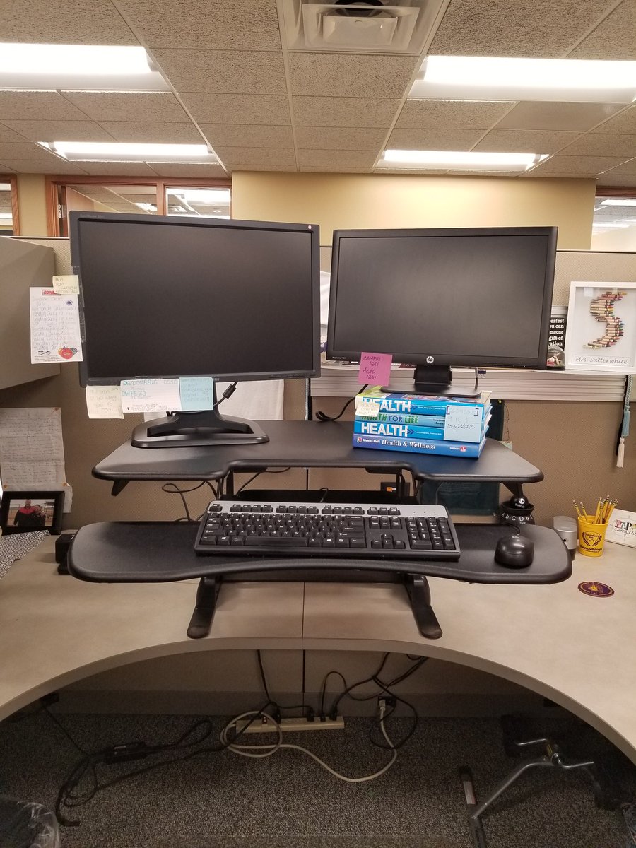 Satterwhitecarl's tweet image. I am just loving my new stand up desk. #sittingisthenewsmoking #activeworking