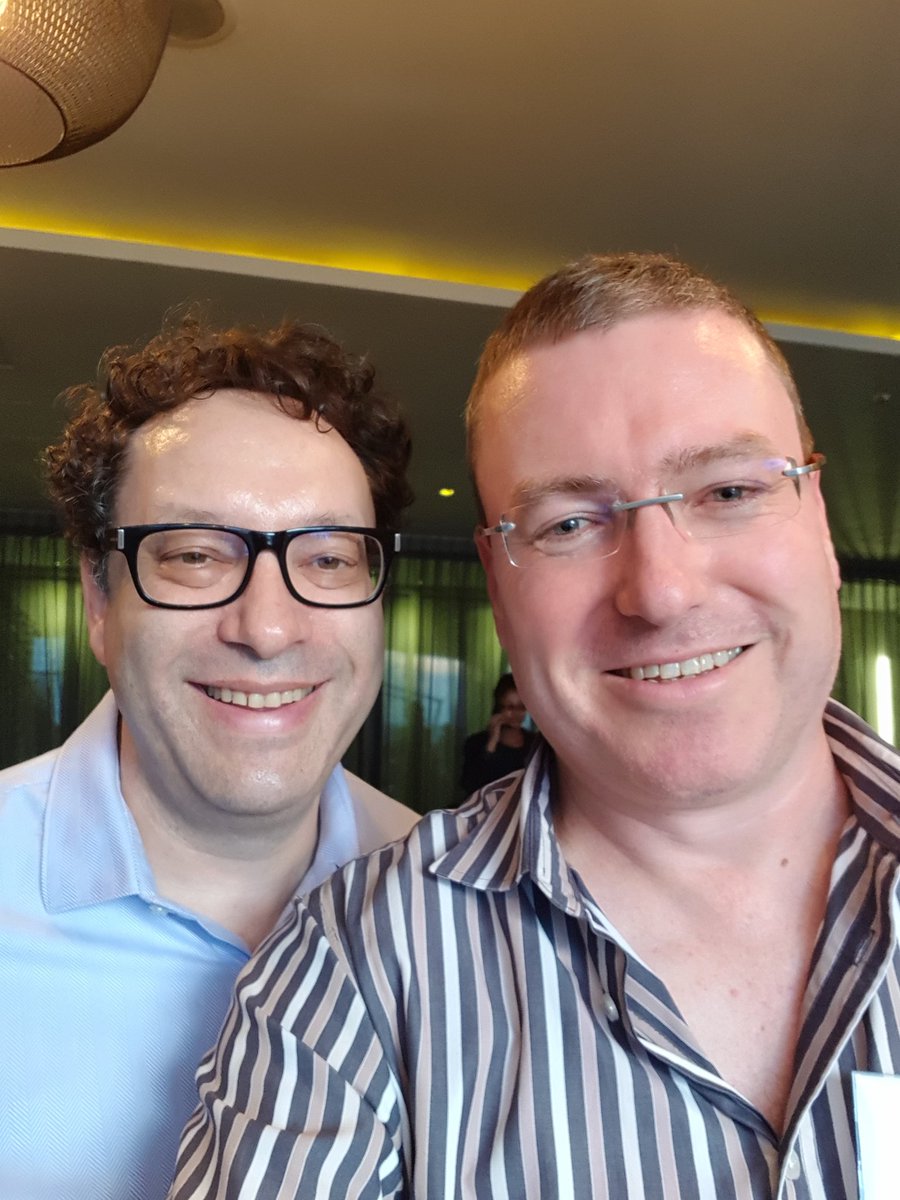 mcleodd's tweet photo. Catching up with @shapshak at the @StuffSA gadget awards #DorksRUs https://t.co/SZLfV0ELMx