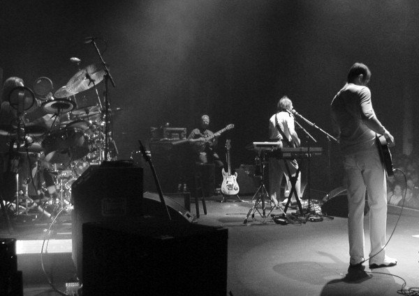 DGMHQ's tweet image. On this date fifteen years ago Trey, Pat, Adrian &amp;amp; Robert  played    Chicago&apos;s Park West. “Who would’ve ever thought that you’d hear the word ‘happy’ so many times in a King Crimson song?” asks Belew.   #KingCrimson 
You can grab the show here...  
dgmlive.com/tour-dates/887