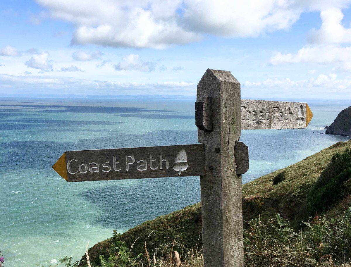 visitexmoor's tweet photo. There are so many great walking routes across Exmoor, it's sometimes difficult to choose just one. The Coast Path, Coleridge Way and of course the Two Moors Way are just a few. We have a dedicated page to "Walking on Exmoor" on the Visit Exmoor website https://t.co/rOsar1JiIy https://t.co/lFMR3o9Neu