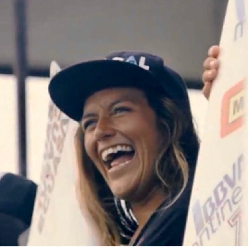 EcuaSurf's tweet image. La surfista ecuatoriana  @mimi_barona se impuso en la Copa Triathlon Sport #ReefPro, que terminó el pasado domingo en #Perú, batiendo a los defensores de los títulos de las pruebas del #QS1000 de #SanBartolo.

mareabaja.com/?p=1163