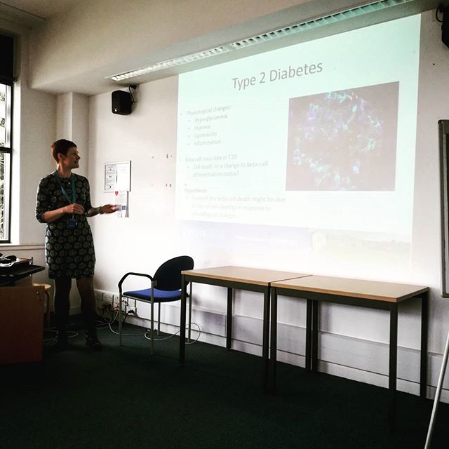 DrELatorre's tweet image. Great talk from @actively_living25 about #diabetes #postdoc #labcolleagues #scienceismore #cellculture #presentationskills dlvr.it/QKznLl