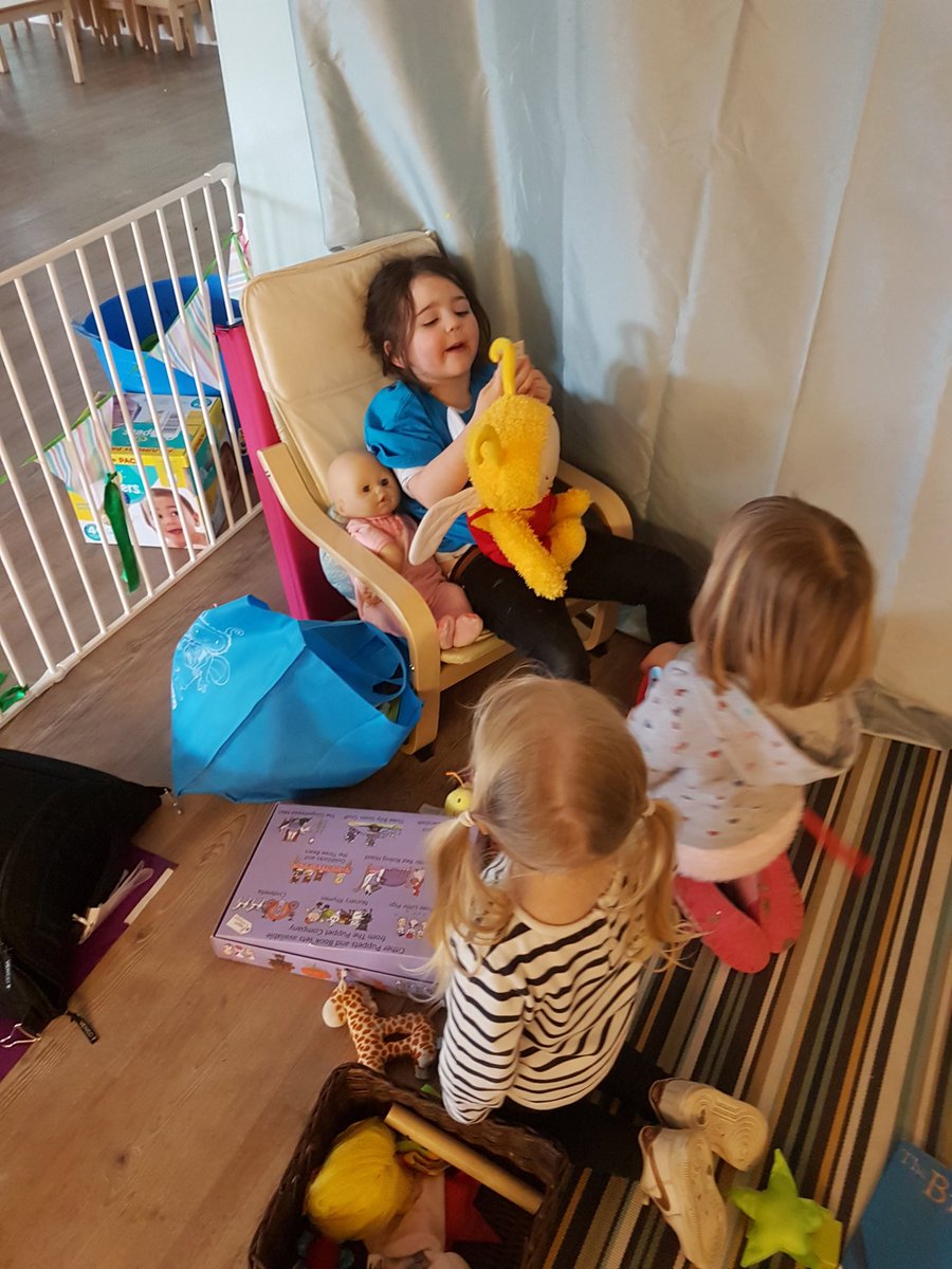 LullabyLaneMiln's tweet photo. When the children explore the book bug bag and hold their own session 😁💗 #literacy #confidence #connection #friends #love @lullabynursery @Bookbug_SBT @NdnaScotland @ianscott09 https://t.co/QCmLsm5QgN