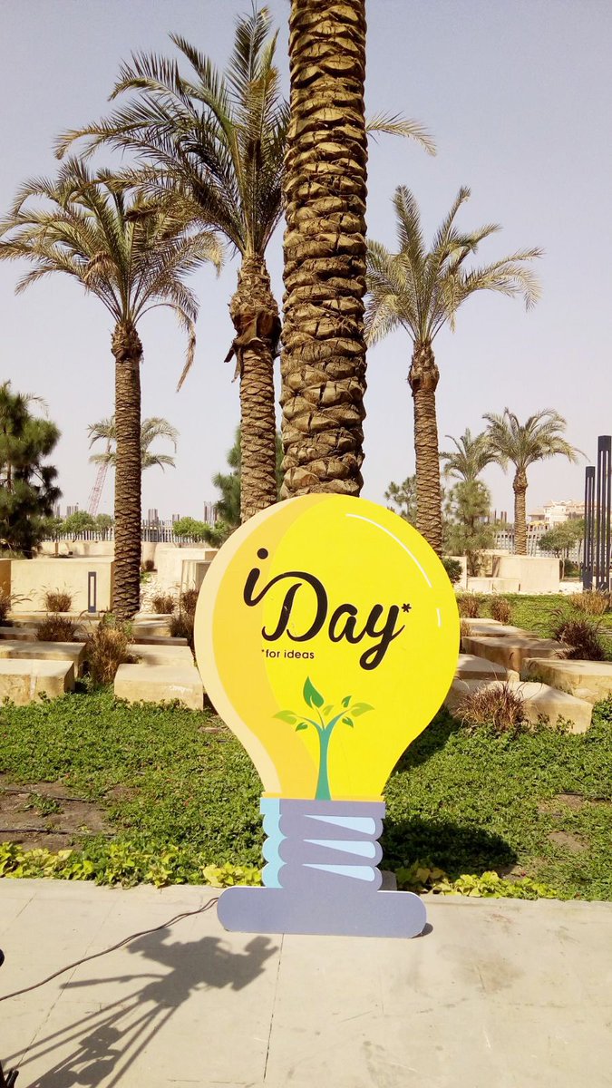 iDay tweet media