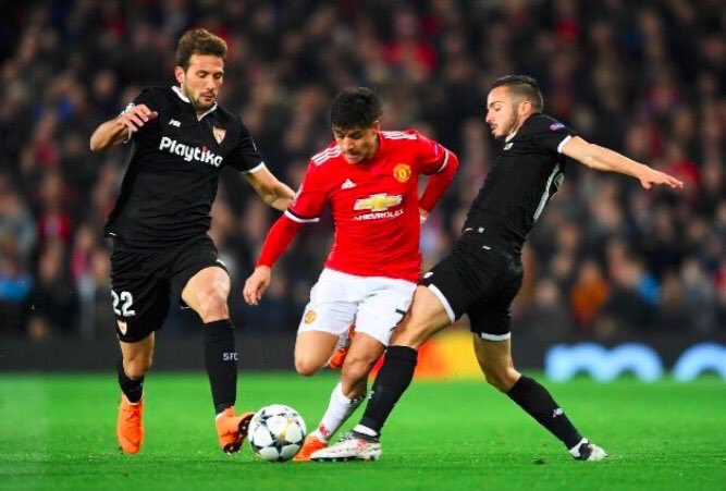 PurelyFootball's tweet photo. Alexis Sánchez lost the ball 42 times vs Sevilla. 😳

The most for an individual player in the Champions League this season. https://t.co/yjjmmYhrQ6