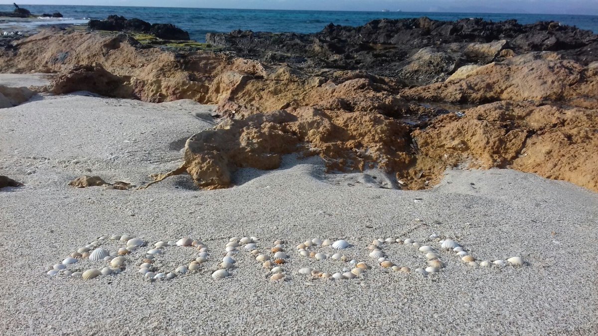 HostalBonSol's tweet photo. Muy #buenastardes desde #formentera. Se acerca la #primavera!! https://t.co/s3acshSMqK