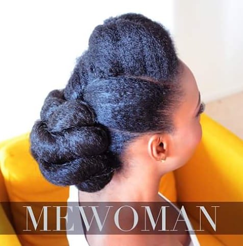 cocoonmyafro's tweet photo. ATELIERS PERSONNALISÉS+MISE EN PRATIQUE
9H30 À 10h45:Roxane, co-fondatrice du groupe @mewoman animera l"atelier:
➡Apprendre à réaliser des coiffures express et tendances(travail, soirée)
Programme complet et inscriptions ➡https://t.co/3jhVTCGiuq https://t.co/2TR5j0i1wa