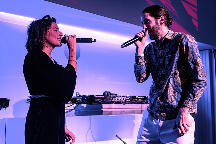 e_ribelles's tweet photo. Nouvel article sur le blog du #MBACME de l'@EFAP_ ! On y parle des #Tinder live sessions by @weloveart_paris ! 🎉🎶 https://t.co/7K1jwzxai0 https://t.co/zijX98MzYY