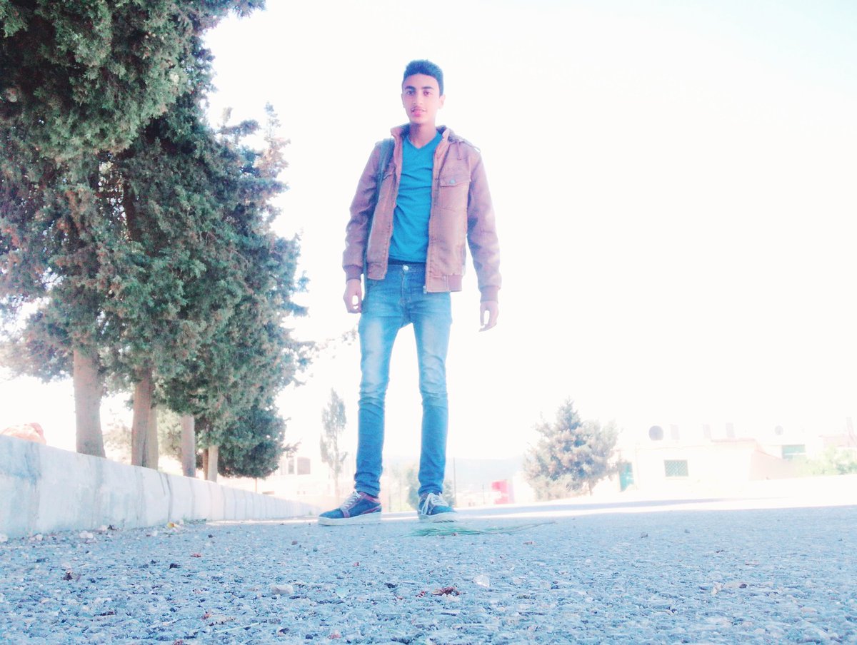 2d356b6465bf4fb's tweet image. أّذّأّ ګأّنِتّ أّلَحٌيِّأّةّ ګأّلَغٌأّبِةّ مَوِ شٍرطّ تّصٌيِّر حٌيِّوِأّنِ(∩_∩)😂😂😂
#فِّأّهِمَ_قِصٌدِيِّ !
#الااسطورةة