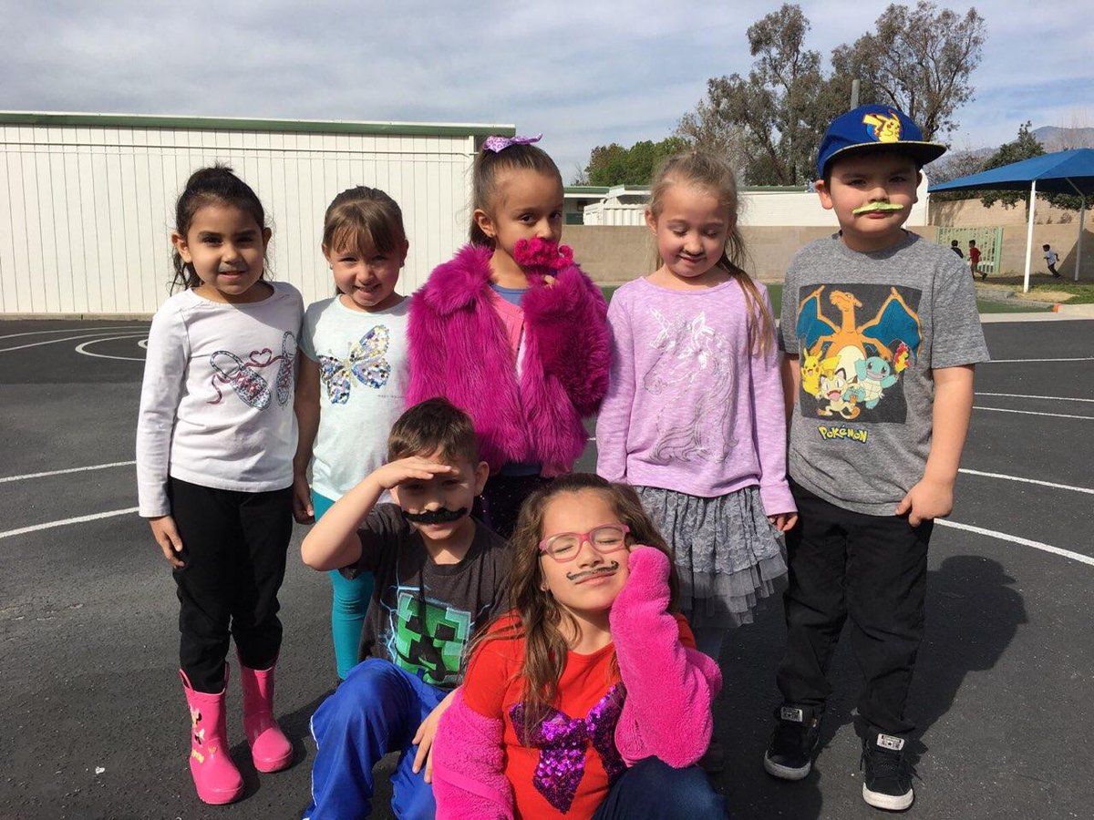 FUSD_Locust's tweet photo. Mustache Day! @FUSD_Locust @FontanaUnified #ReadAcrossAmerica https://t.co/He1WhFFHDC
