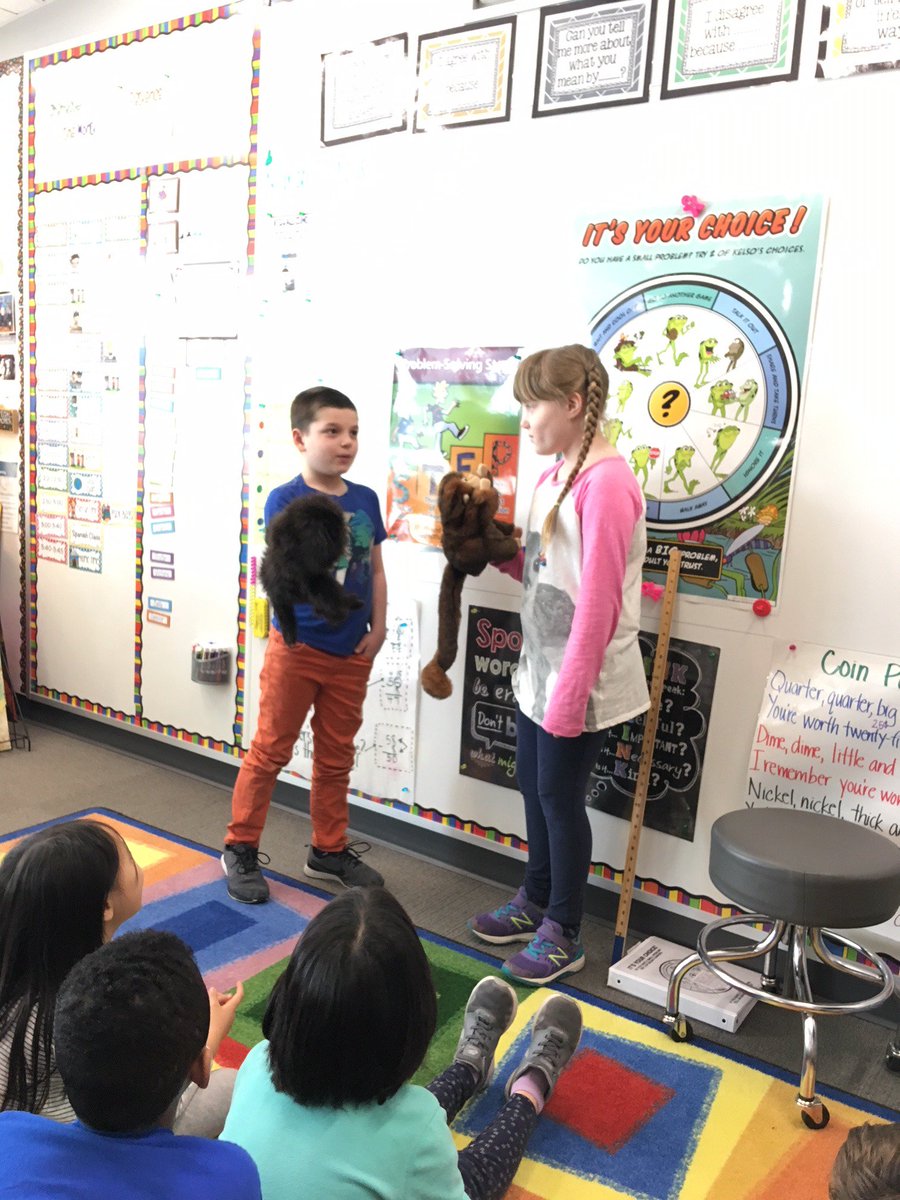 northwood_owls's tweet photo. Laura Falsgraf, Northwood’s Youth and Family Services counselor, helps 2nd graders learn how to handle small problems! We are so lucky to have her! #MIYFS #Northwoodowls #Kelsoschoice https://t.co/8nfNuQeTlG