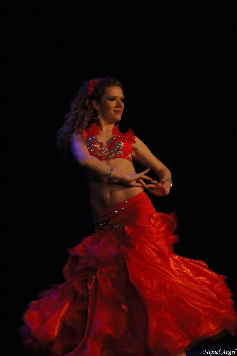SaharaTeteraRes's tweet photo. Este Sabado 17 de Marzo a las 22:00h nuestra preciosa bailarina Alba viene para ofrecernos su magnífico espectáculo de https://t.co/M9enepcVaD: 911 887 237.
#albamoralesdanza #danzadelvientre #espectaculo #madrid #viernes #findesemana #restaurantemadrid #restaurante #restaurantes https://t.co/JZGwKB8T4H