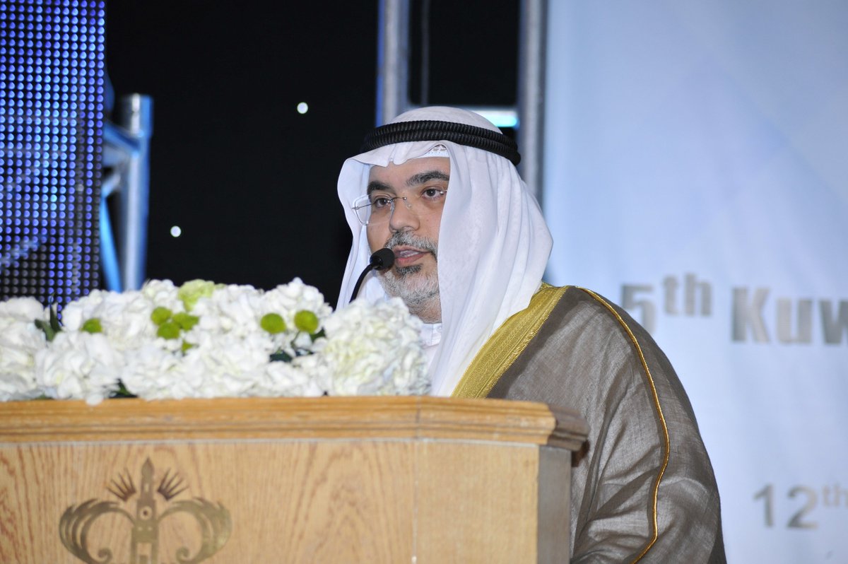 alkuwaityahnews's tweet image. مؤتمر الكويت الخامس للكيمياء يوصي بتعزيز الوعي بأهمية دورها في حياة المجتمعات
ow.ly/DSpU30iWp0P