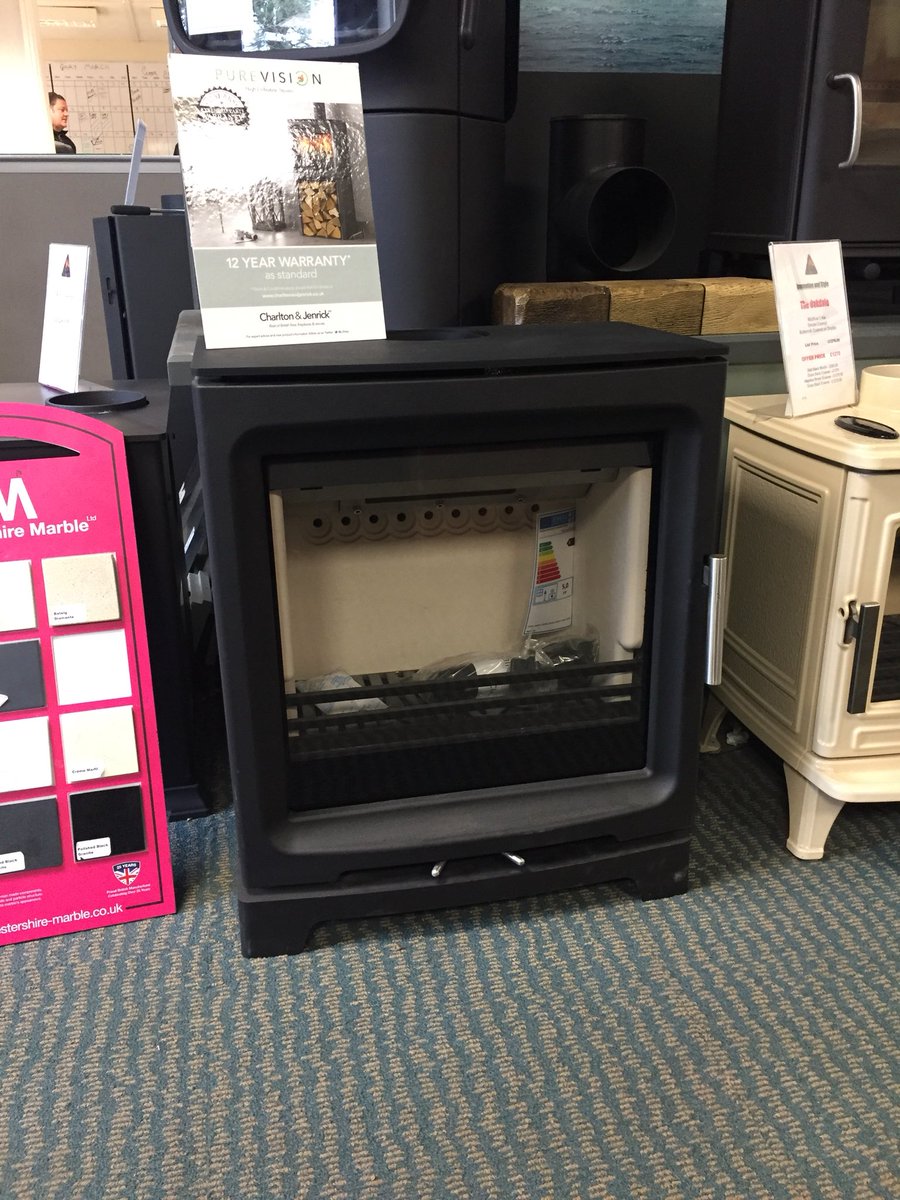 JasJackson_CJ's tweet photo. Great to see the PVCylinder is on the shop floor @AquaflamesMKLtd along side the PV5W slim and #firelinestoves #purevisionstove 👍🔥⚡️🔥 https://t.co/kLlSGKJPMv