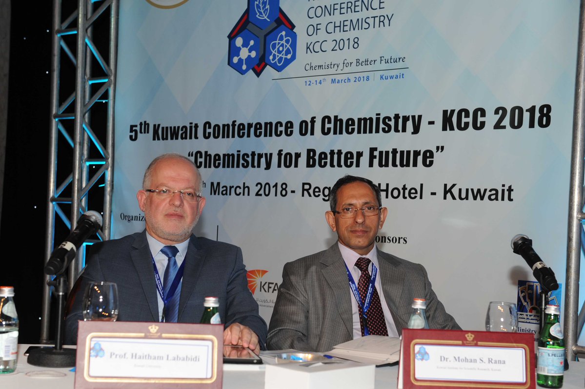 WatanNews's tweet image. مؤتمر الكويت الخامس «للكيمياء» يوصي بتعزيز الوعي بأهمية دور الكيمياء في حياة المجتمعات
bit.ly/2DqPMAF
