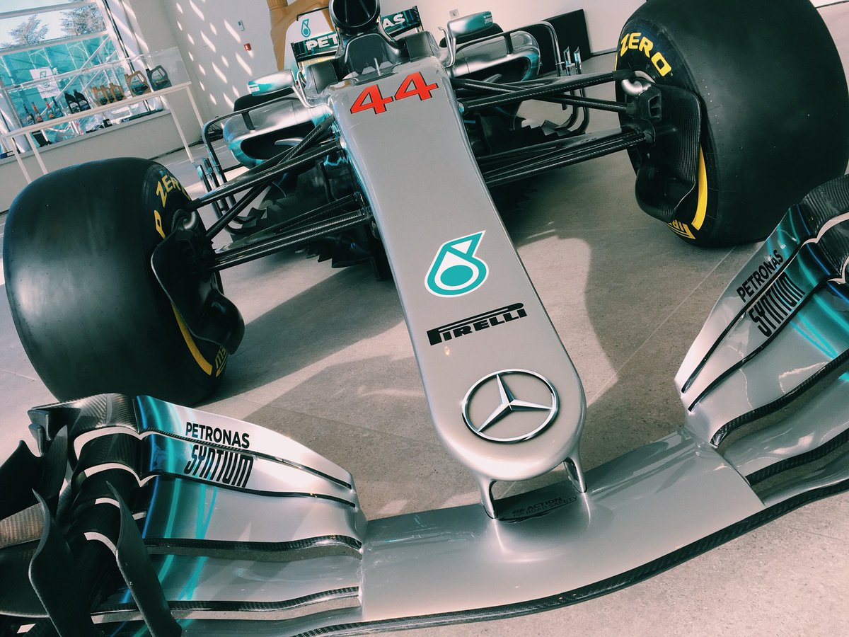 MercedesAMGF1's tweet image. Imagine seeing this beauty every morning when you arrive at work 

The new Global Research &amp;amp; Technology Centre is so EPIC we want to come and work here!! 💪

#FluidTechnology @PET_Motorsports