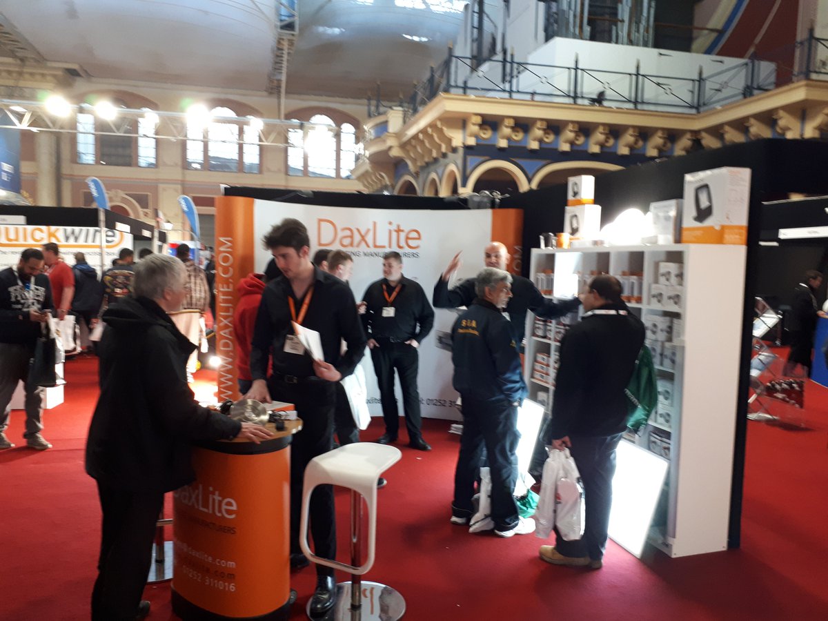 DaxLite's tweet image. Are you based in the North West ? Going to the Manchester Elexshow Eventcity?

We will see you there! Stand K20 

The team is already setting up and is excited to meet old and new friends, alike.

Come see our ranges and the newest products to the LED Lighting market!

#daxlite