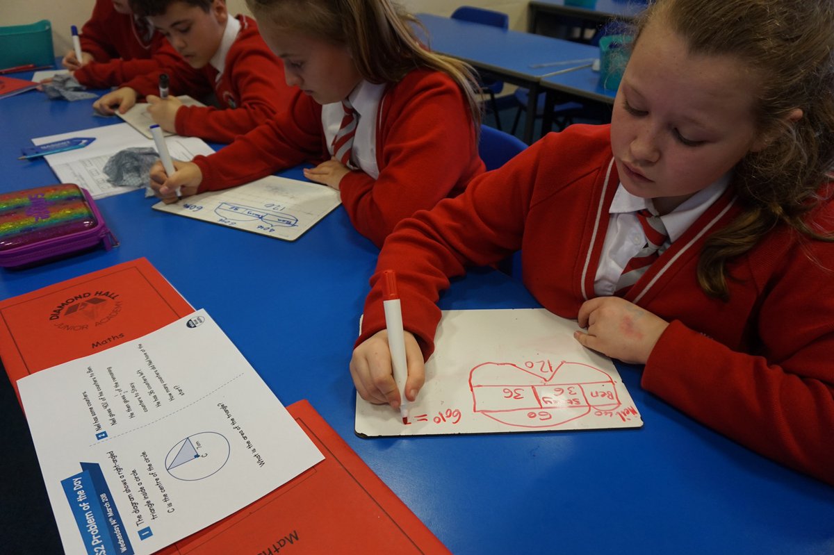 diamondjuniors's tweet image. @Whiterosemaths our Year 6 pupils are enjoying using bar models to tackle the #problemsoftheday. Putting our skills into practice!