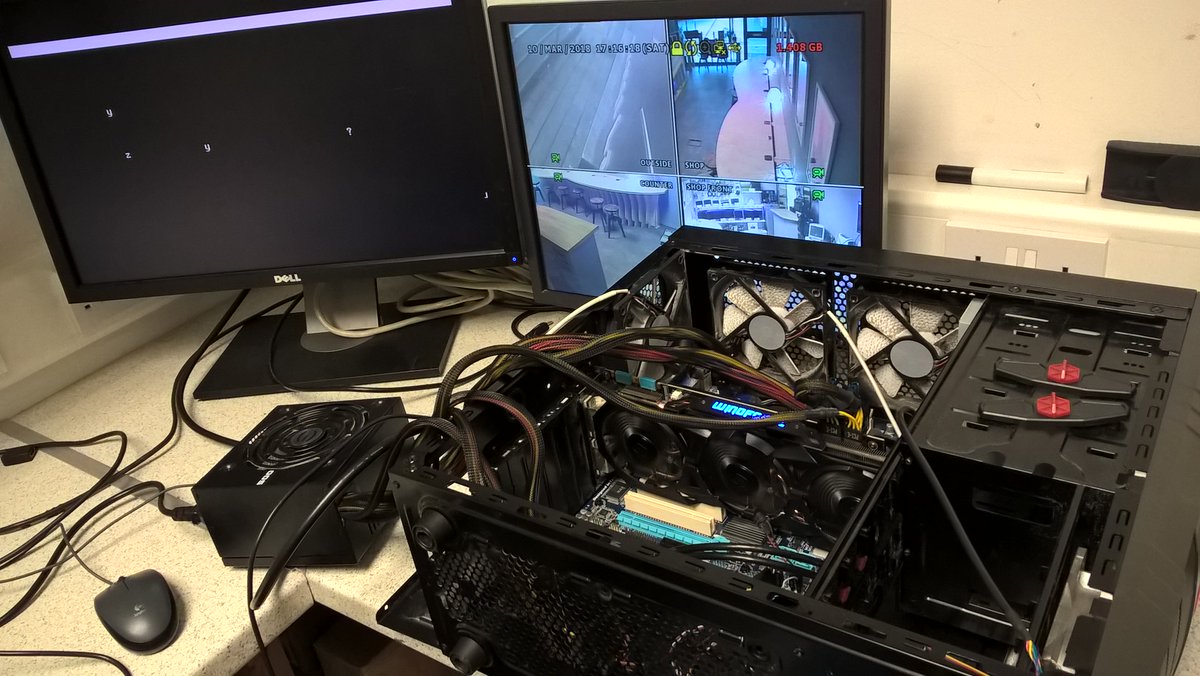 compright's tweet image. Hmm, very curious output from this system. This GPU is into some abstract stuff XD #gpu #tech #bootproblems #pcmr