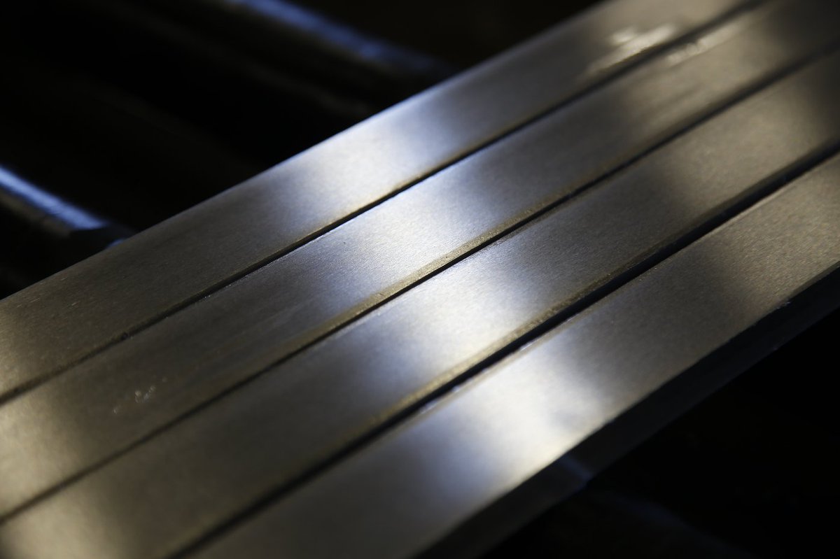 CFFStainless's tweet photo. @CFF Stainless polishing services will make your flat bar, parts and structural angle gleam. https://t.co/Jtaw5PkSgO