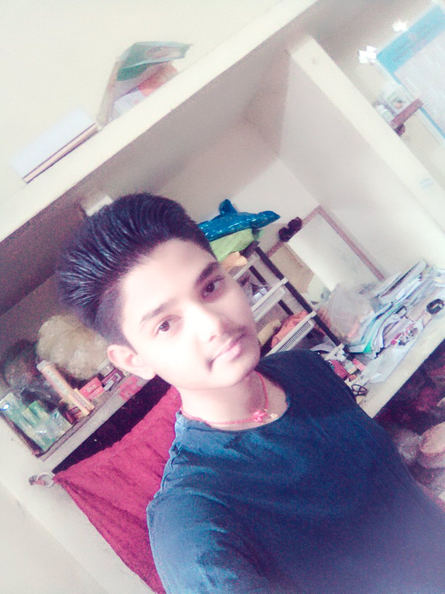 _Suraj_Kumar__'s tweet photo. i m Perfection... #teens https://t.co/8GpkHTWV5D