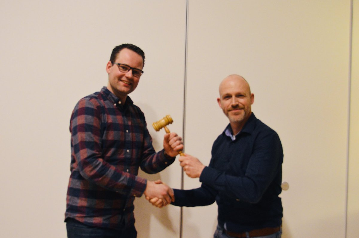 Showkorps DINDUA tweet media