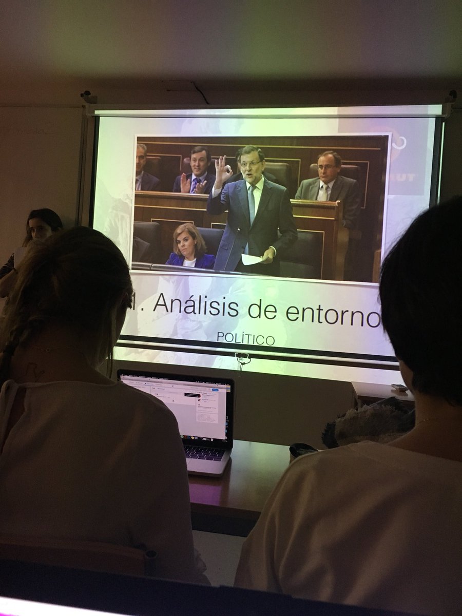 NereaScoobyDoo's tweet photo. Mi nota #ESNEmoda2 https://t.co/aLIi6IVdt3