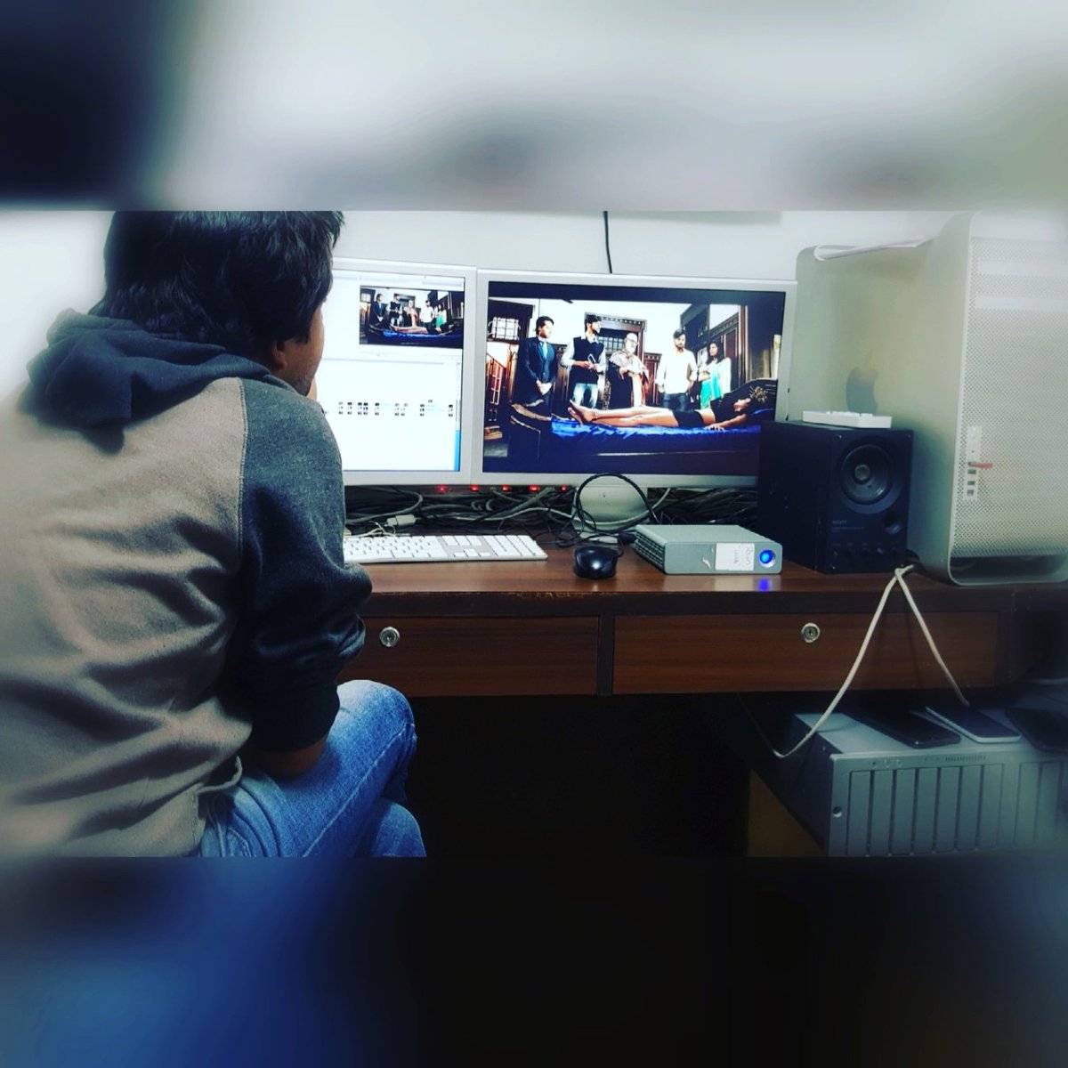 yuvraajparashar's tweet photo. #Lightscameramurder #PostProduction #Editing in progress Editor #ParthBhatt #Director #Kapilkaustubhsharma #Producer #YuvraajParashar #Bollywood #film #comingsoon https://t.co/EBEm2JhDNR