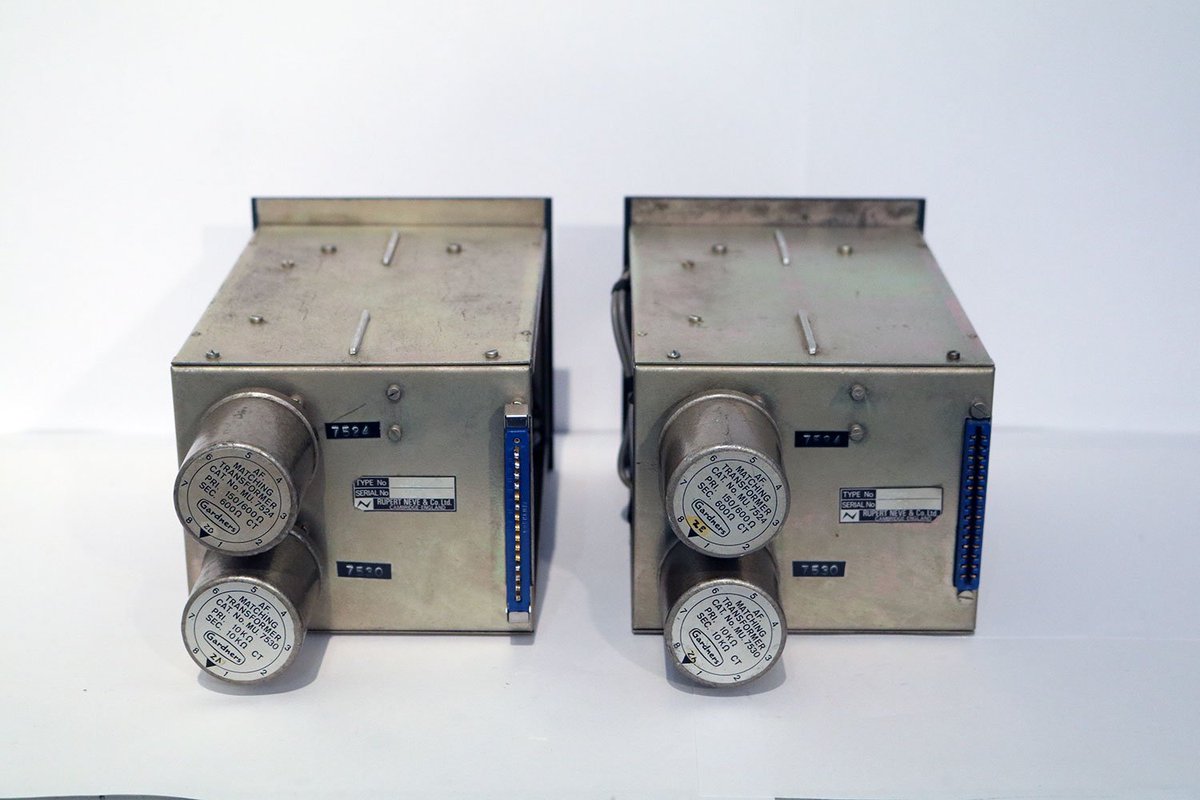 FunkyJunkLtd's tweet photo. These may look like good-old bog standard Neve 2254s but they are the early predecessors, 2252 Compression Amplifiers' Germanium transistor based, rare as a first-take vocal.
They're being lovingly refurbed by our mic &amp; vintage guru, Dave Way, ready to depart for @SnapStudiosUK https://t.co/wPtfmz4hj4
