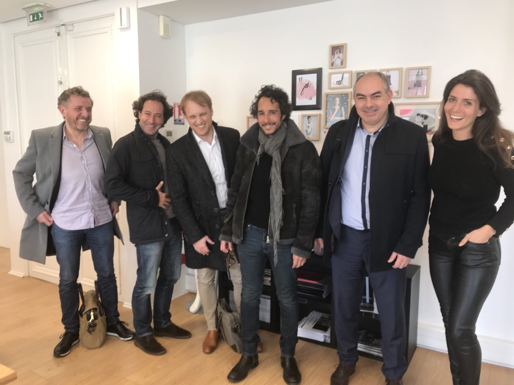 Je vous avais proposé d’aider un entrepreneur pour challenger sa stratégie : nous venons de nous réunir 2H autour de Michael, fondateur d’<a href="/ALLOmatelas/">ALLOmatelas</a>.

J’ai réuni des perles (que je remercie 1000 fois): Anne-Laure Constanza, Gilles Conesa, Sylvain De Ly et Stef Lab.