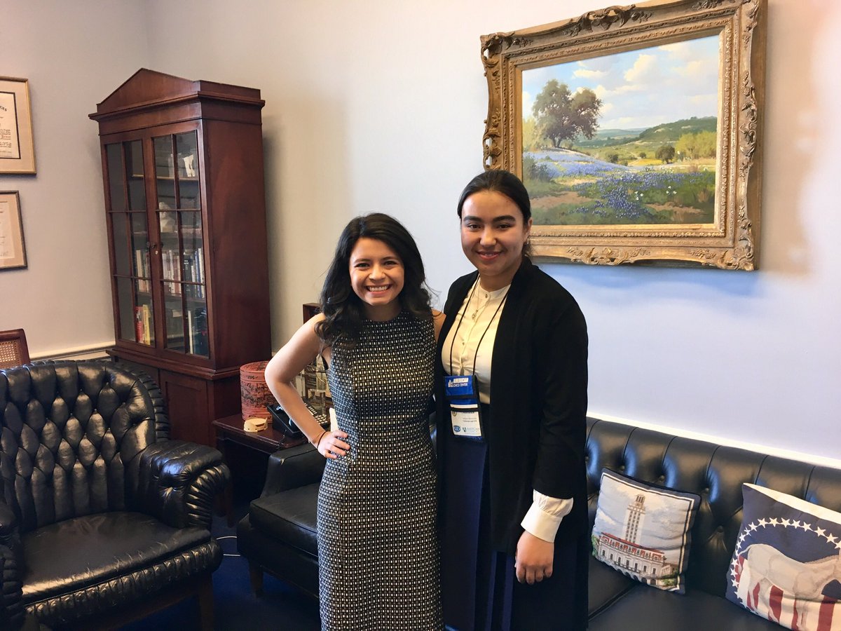 A great discussion in Congressman Doggett’s office about things that make Texas and Tajikistan different. There’re quite a few, it turns out! But they also have something in common — good and caring people. #FLEXProgram #CivEdWeek