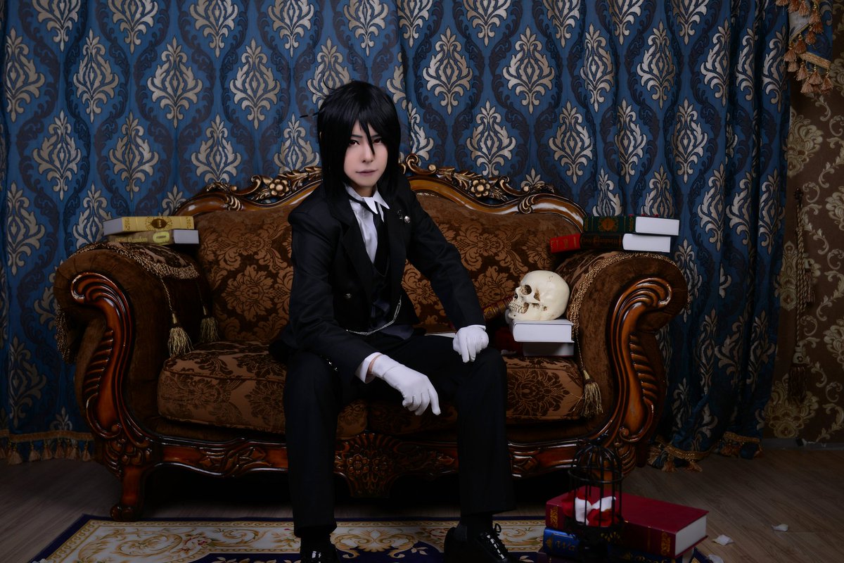 mofanxuan's tweet photo. #cosplay #黑执事 #Sebastian·Michaelis #塞巴斯蒂安 #黒執事レイヤーさんと繋がりたい 

私はあくまで执事ですから~

Photo by 大翔 https://t.co/2f6ccBU1gq