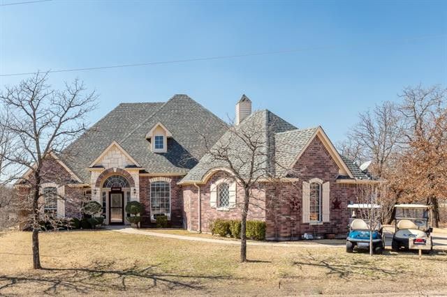 LauraBrealtor's tweet photo. Beautiful Custom Home Just Listed!
508 Flozell Adams Dr, Runaway Bay, TX 76426
4 bedroom, 3 bath home with three car garage, room for a golf cart. INCLUDES THE LOT NEXT DOOR! Call me today 817-455-9464
#parkerpropertiesrealestate #laurablackburnrealtor #runawaybaytx https://t.co/Kl9OFGkIgs